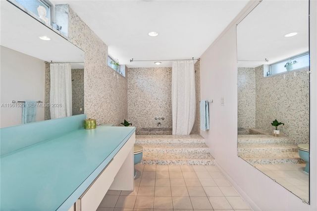 612 N 46th Ave, Hollywood, FL 33021