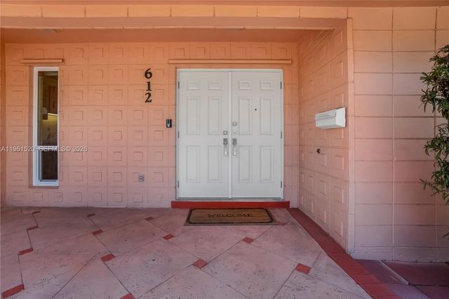 612 N 46th Ave, Hollywood, FL 33021