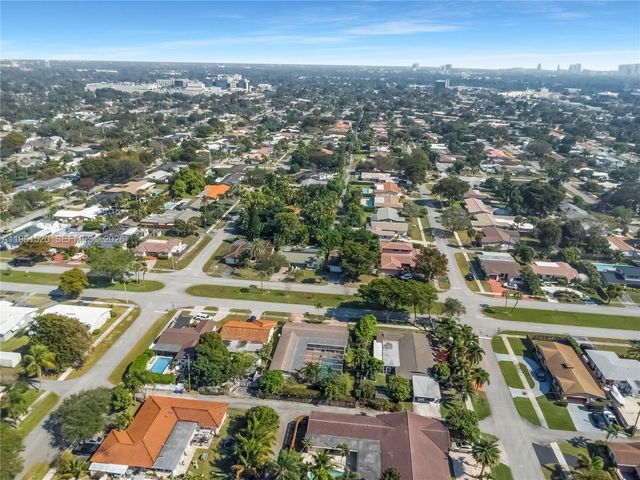 612 N 46th Ave, Hollywood, FL 33021