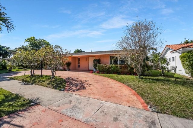 612 N 46th Ave, Hollywood, FL 33021