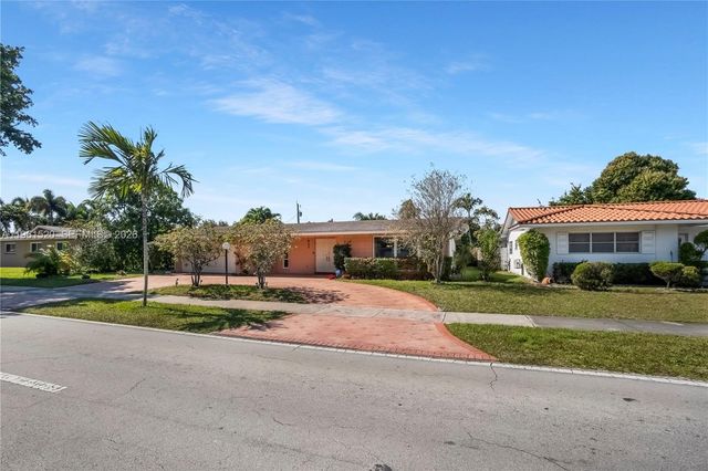 612 N 46th Ave, Hollywood, FL 33021