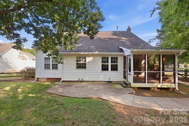 2430 Saguaro Lane, Kannapolis, NC 28083