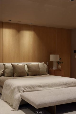 3187 Oakdell Rd, Studio City, CA 91604