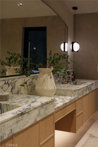 3187 Oakdell Rd, Studio City, CA 91604