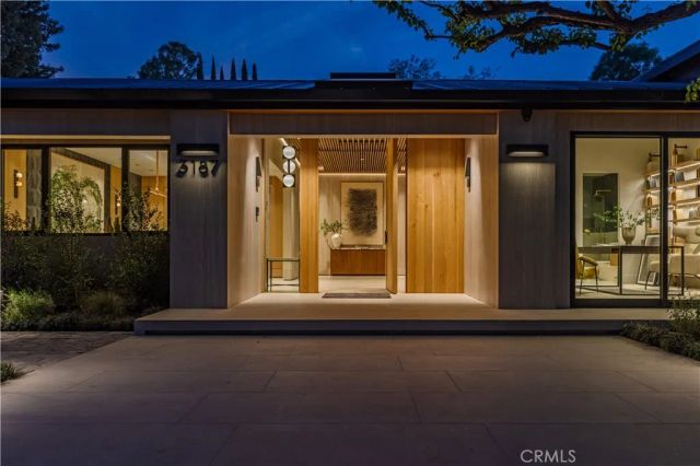 3187 Oakdell Rd, Studio City, CA 91604