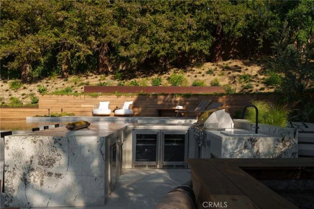 3187 Oakdell Rd, Studio City, CA 91604
