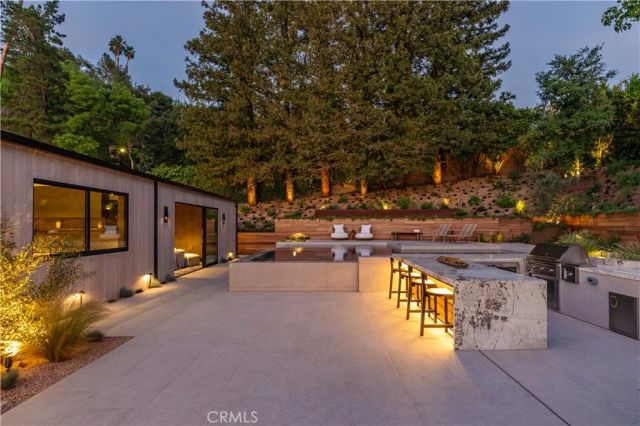 3187 Oakdell Rd, Studio City, CA 91604