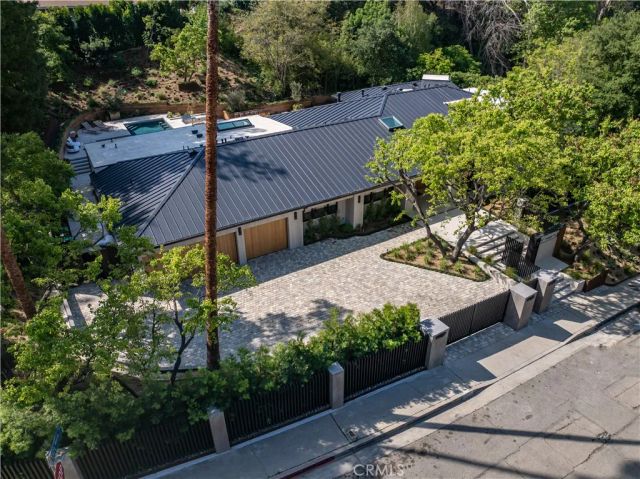 3187 Oakdell Rd, Studio City, CA 91604