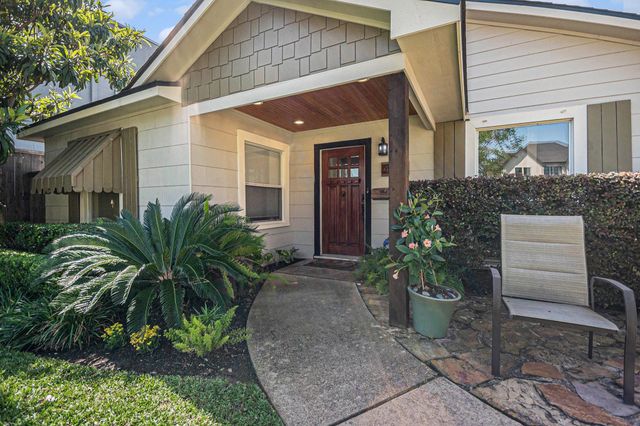 4907 Chestnut Street, Bellaire, TX 77401