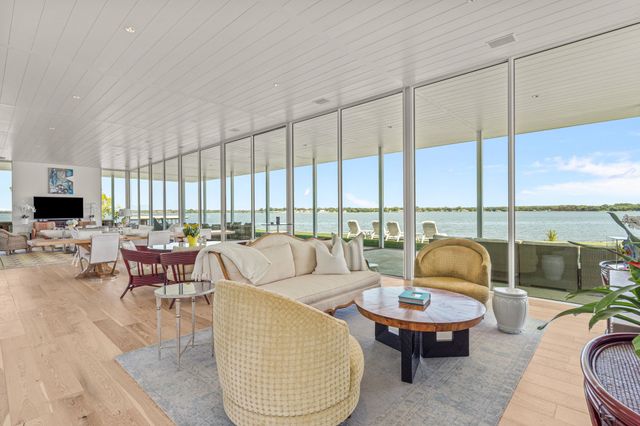 7145 Hickey Road, Azle, TX 76020