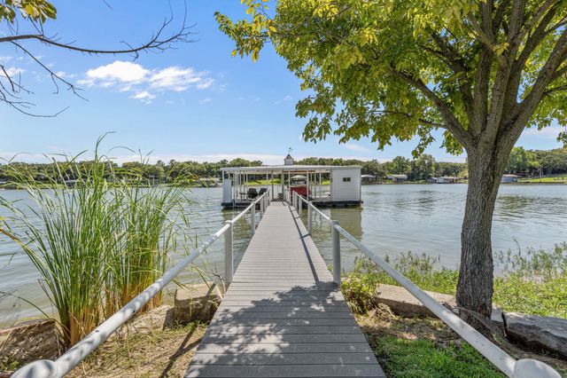 7145 Hickey Road, Azle, TX 76020