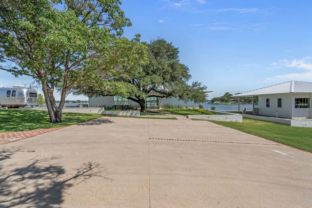 7145 Hickey Road, Azle, TX 76020