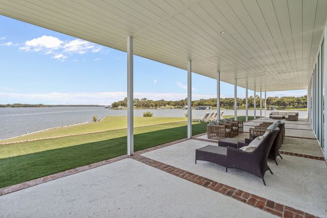 7145 Hickey Road, Azle, TX 76020