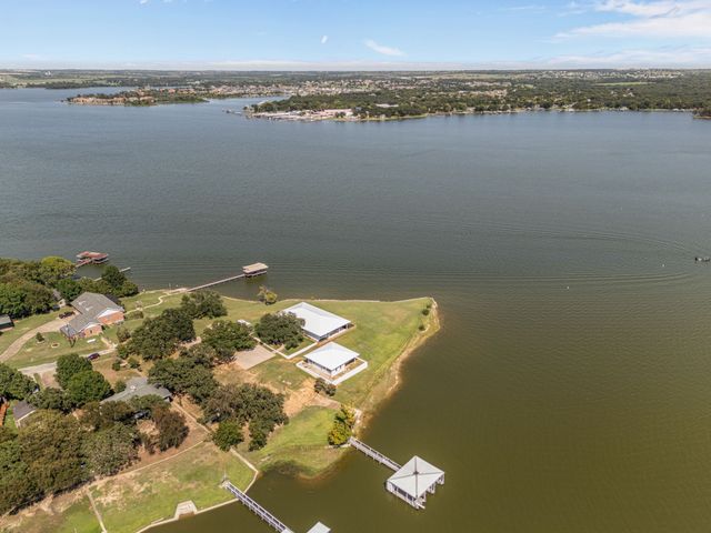 7145 Hickey Road, Azle, TX 76020