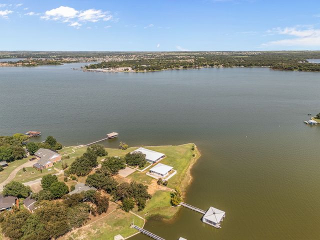 7145 Hickey Road, Azle, TX 76020
