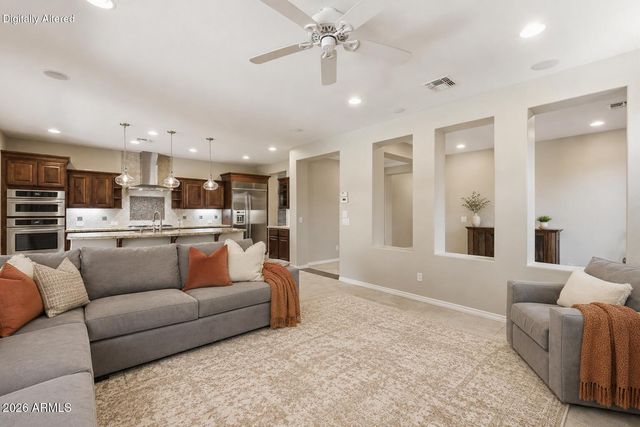 1556 E ALEGRIA Road, Queen Creek, AZ 85140
