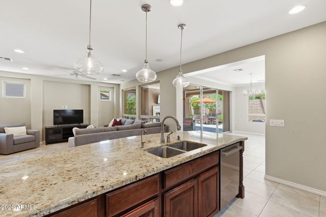 1556 E ALEGRIA Road, Queen Creek, AZ 85140