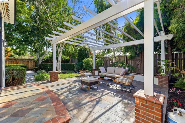 1023 Huntingdon drive, San Jose, CA 95129