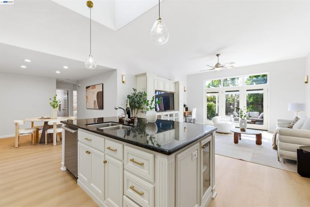 1023 Huntingdon drive, San Jose, CA 95129