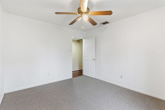 11426 Hambleton Way, Houston, TX 77065