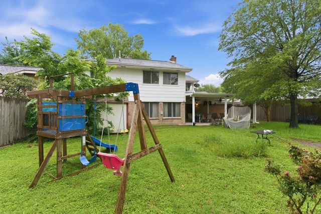 11426 Hambleton Way, Houston, TX 77065