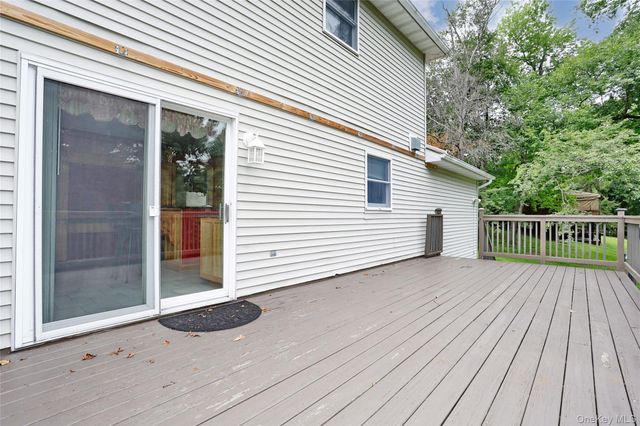 6 Nicole Way, Spring Valley, NY 10977