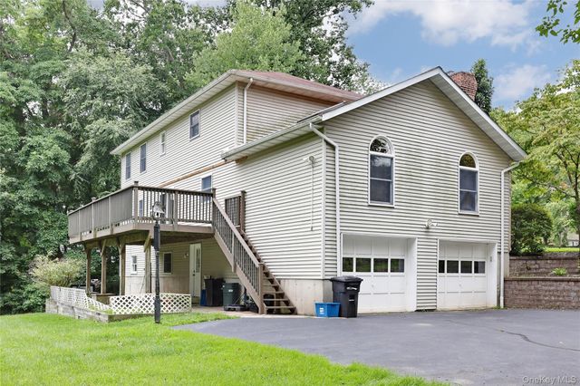 6 Nicole Way, Spring Valley, NY 10977