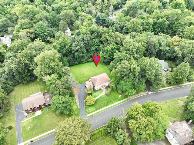 6 Nicole Way, Spring Valley, NY 10977