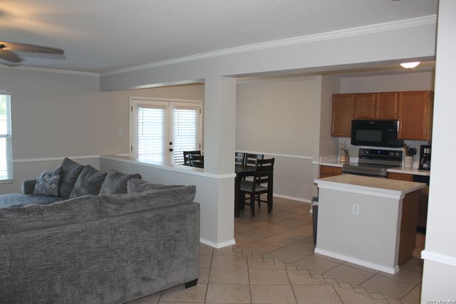 3111 Sunbird Bay, San Antonio, TX 78245