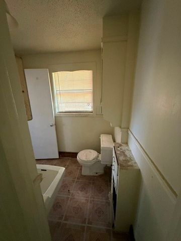 2747 Parkridge Street, Shreveport, LA 71108