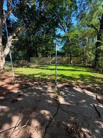 2747 Parkridge Street, Shreveport, LA 71108