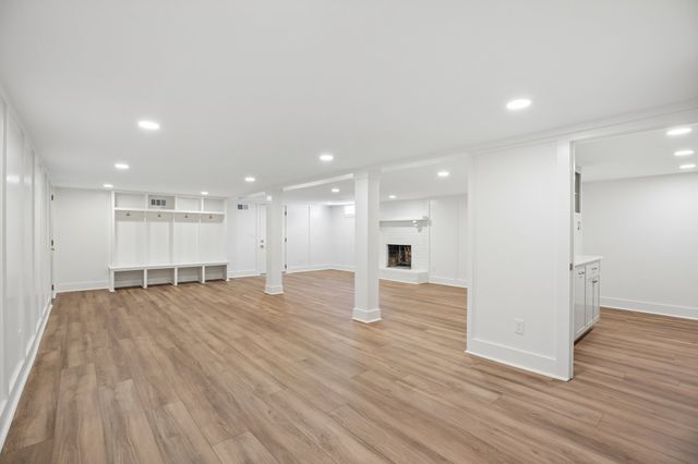 5157 Regent Dr, Nashville, TN 37220