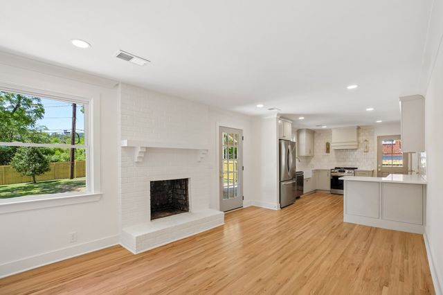 5157 Regent Dr, Nashville, TN 37220