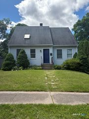 62 Wilkins Street, Hamden, CT 06517