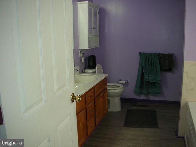 2132 MILL VALLEY LN, Quakertown, PA 18951