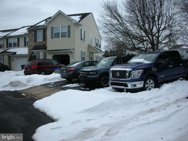 2132 MILL VALLEY LN, Quakertown, PA 18951