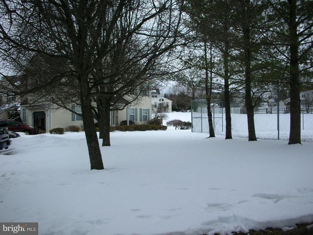 2132 MILL VALLEY LN, Quakertown, PA 18951