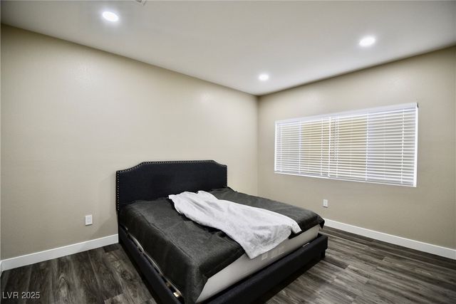 8725 West Flamingo Road 118, Las Vegas, NV 89147