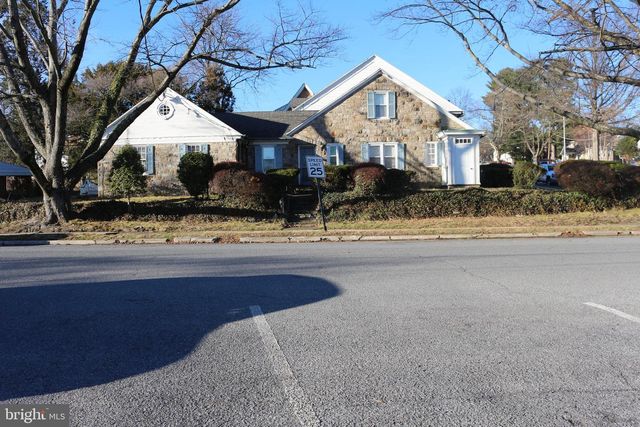 100 BROOKLINE PZ, Reading, PA 19607