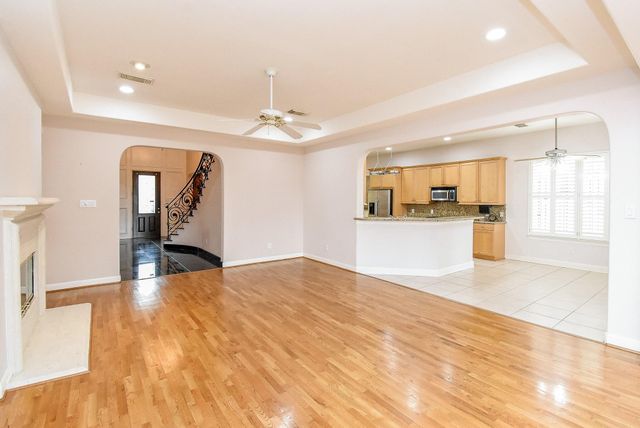 3015 Bonnebridge Way Boulevard, Houston, TX 77082