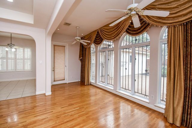 3015 Bonnebridge Way Boulevard, Houston, TX 77082