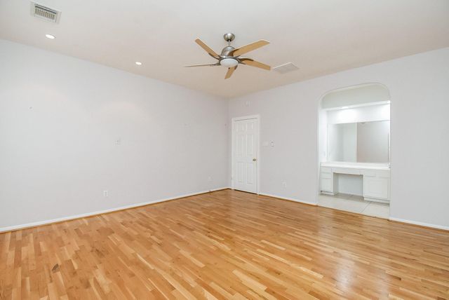 3015 Bonnebridge Way Boulevard, Houston, TX 77082