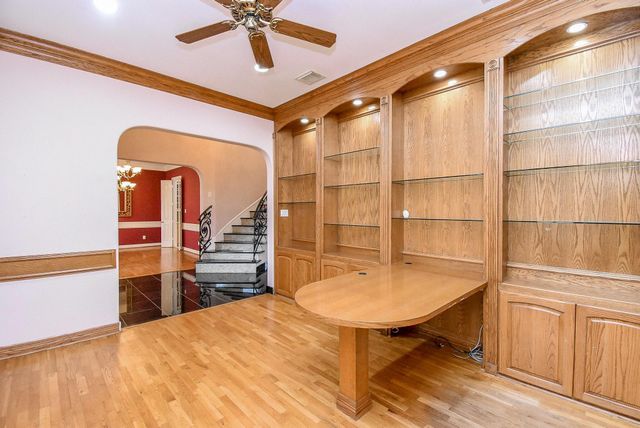 3015 Bonnebridge Way Boulevard, Houston, TX 77082