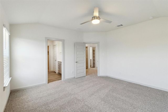 320 FAIRFAX Ave, San Marcos, TX 78666