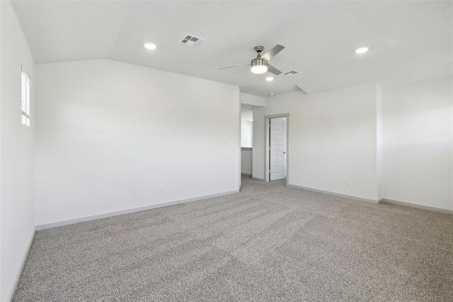320 FAIRFAX Ave, San Marcos, TX 78666