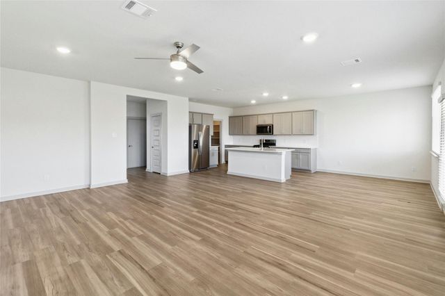 320 FAIRFAX Ave, San Marcos, TX 78666