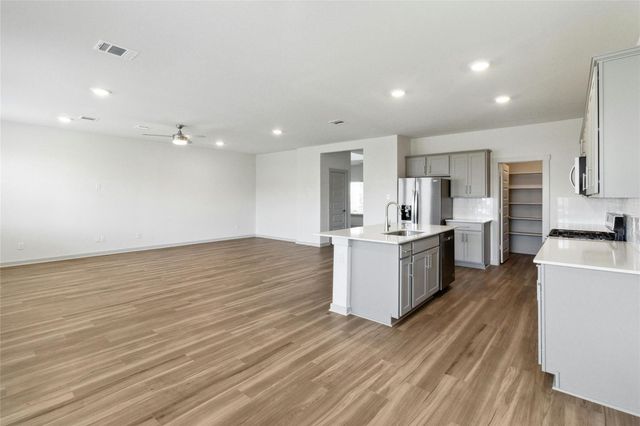 320 FAIRFAX Ave, San Marcos, TX 78666