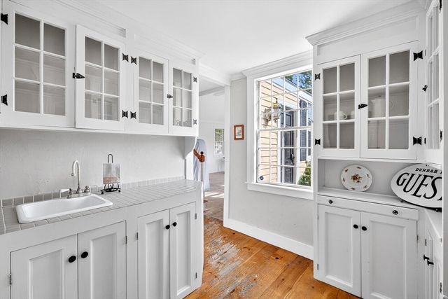132 Main St, Sandwich, MA 02563