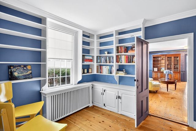 132 Main St, Sandwich, MA 02563