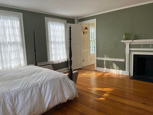 132 Main St, Sandwich, MA 02563